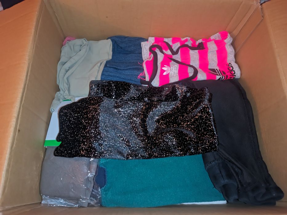 Zestaw ubrań 104-110 dla dziewczynki