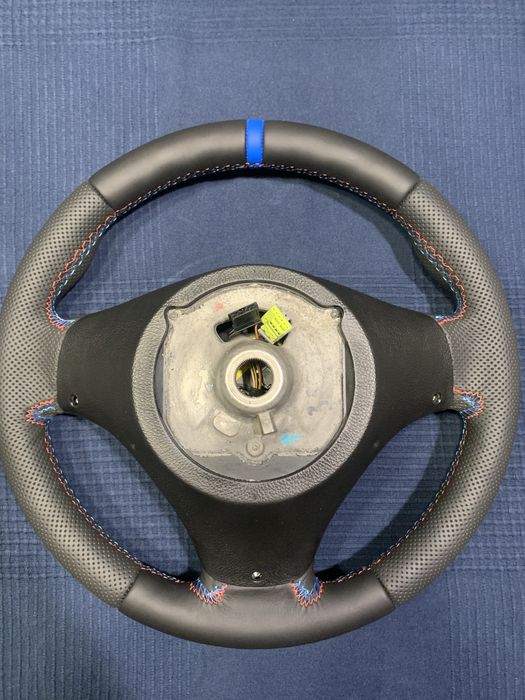 Kierownica m pakiet bmw e90 e91 e92 e81 e82 e87