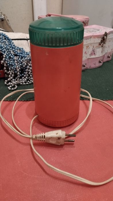 Продам кофемолку ЭКМУ  ссср