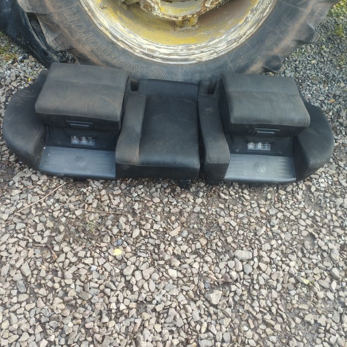 Volkswagen passat B5 fl kombi kanapa tył siedzisko z podupnikami orygi