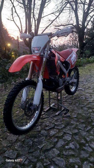 Vendo Honda CR 250 R ano 2000