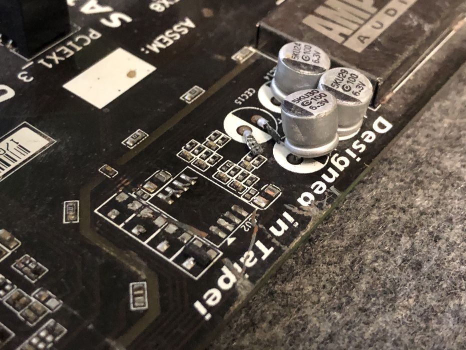 Материнська плата Gigabyte GA-Z97X-Gaming 3 Socket 1150