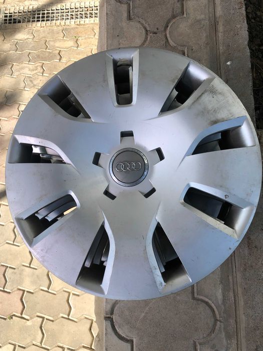 Продам ковпаки для дисків R16 AUDI
