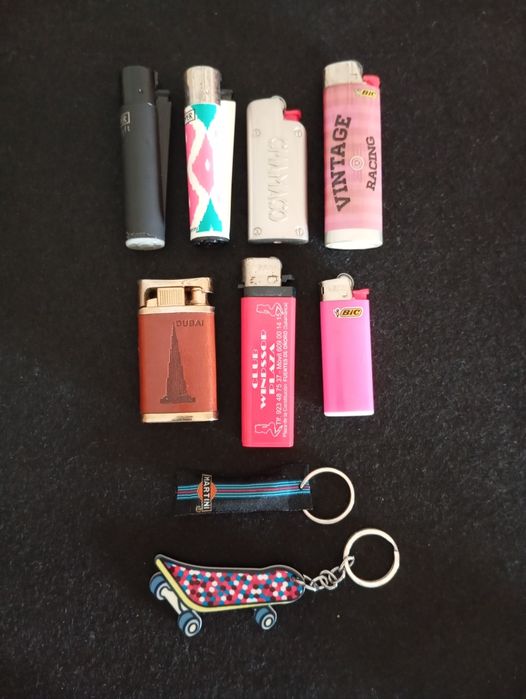 Caixa com Material Publicitário