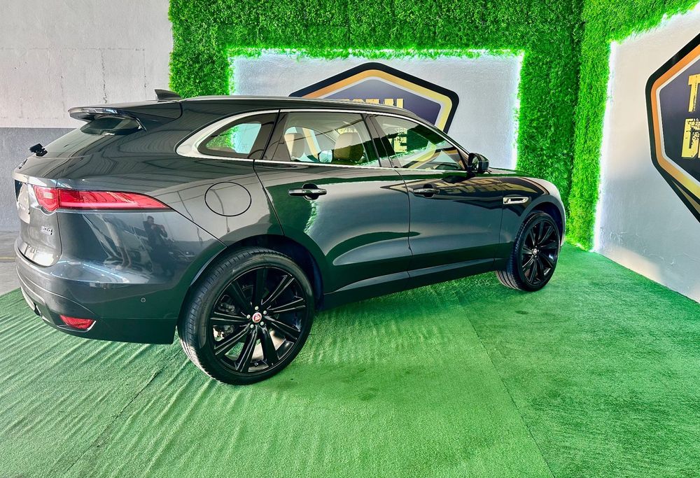Jaguar F-Pace 3.0 TDV6 Prestige AWD Aut.