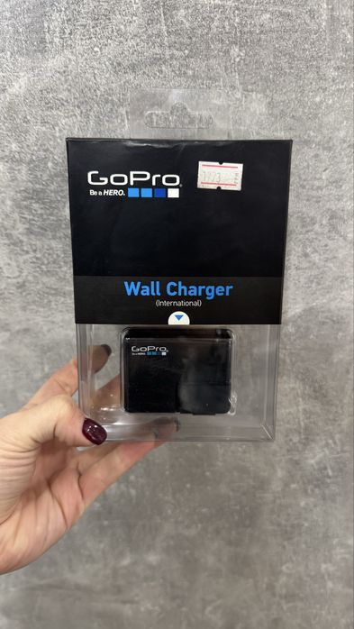 Продам оригинальные аксессуары GoPro