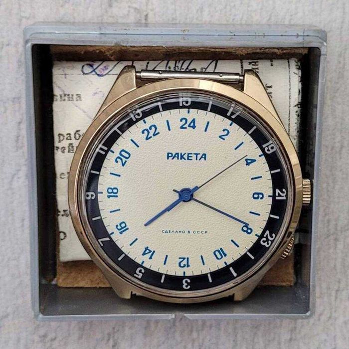 Nowy pozłacany zegarek "Raketa" ZSRR z dokumentami