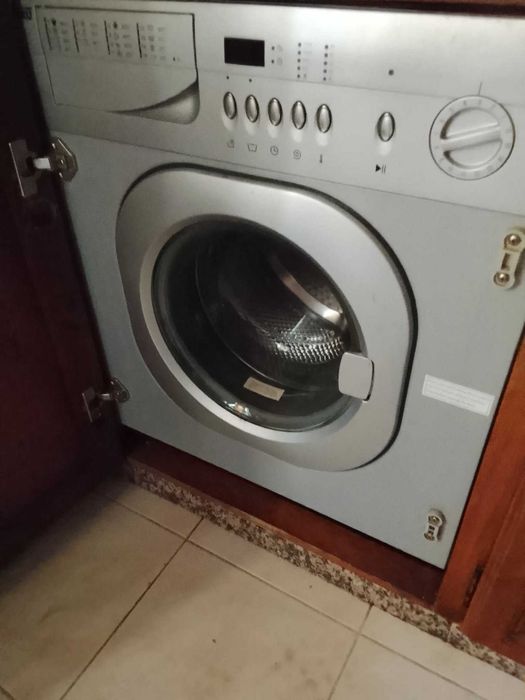 Maquina de lavar como nova