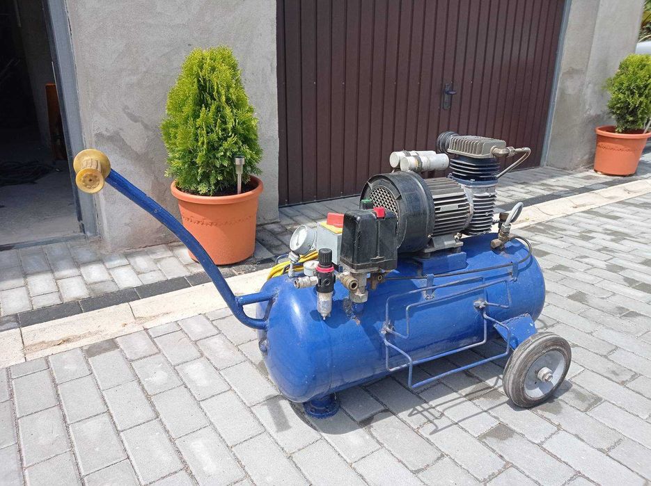 Kompresor  sprężarka  60l.