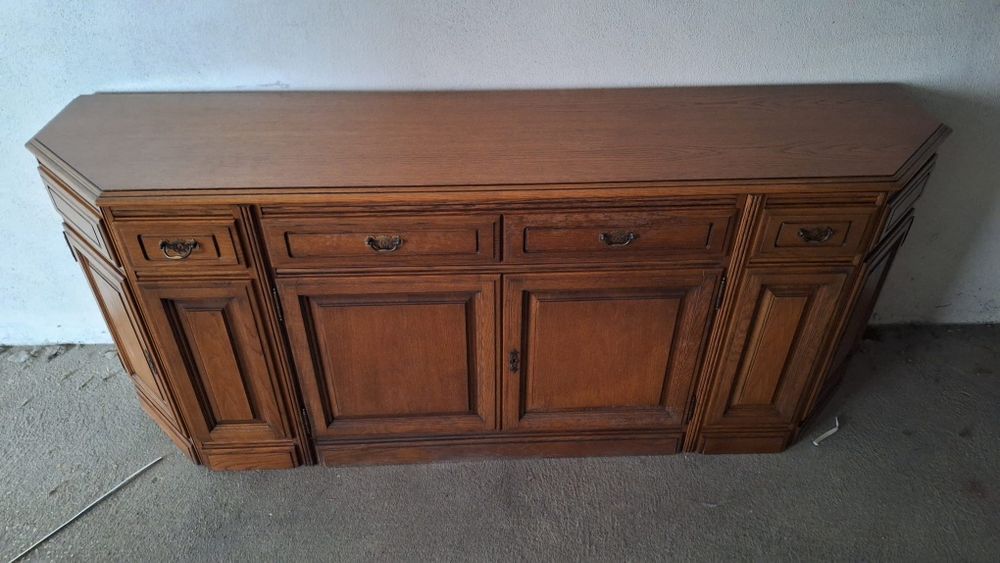 Móvel Clássico em Madeira