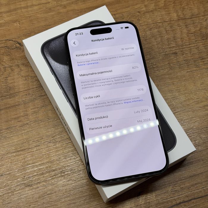 Apple iPhone 15 Pro 128GB Black Titanium pełny zestaw 3 case FineWoven Silicone