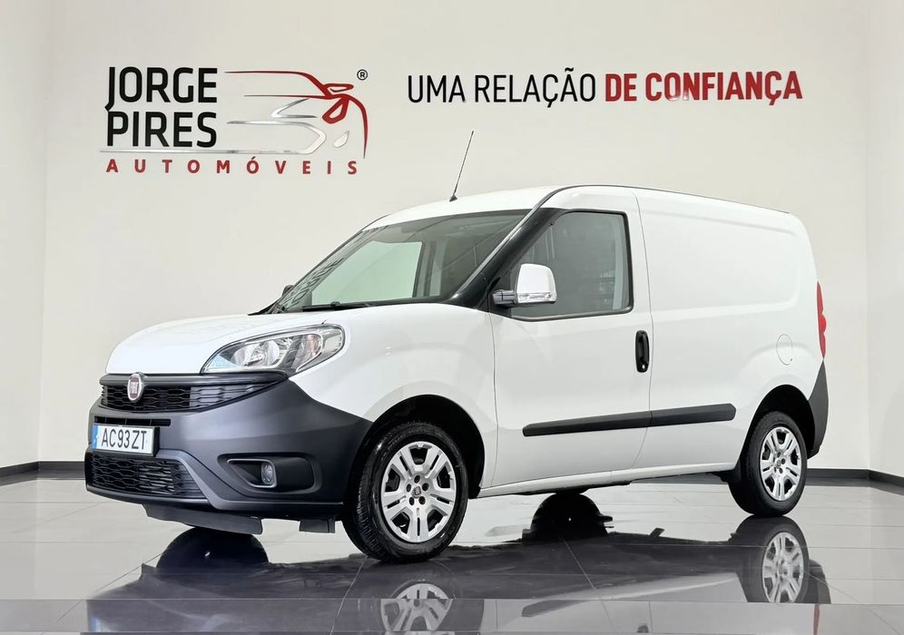 Fiat DOBLO CARGO 1.3 M-JET 95 HP - 3 SEATS - VAT DEDUCTIBLE