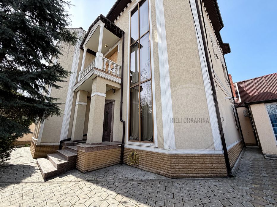 Зоопарк/Ігора Бедзая 4к будинок з басейном в будинку 280м2