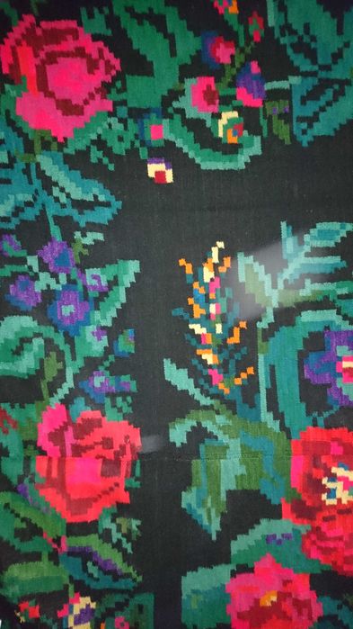 Килим ручної роботи