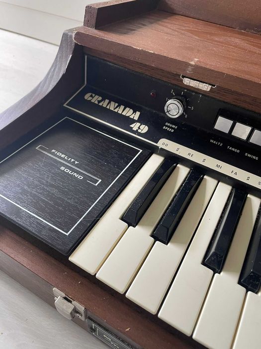 Piano/Teclado— Perfeito para Iniciantes e Estudantes