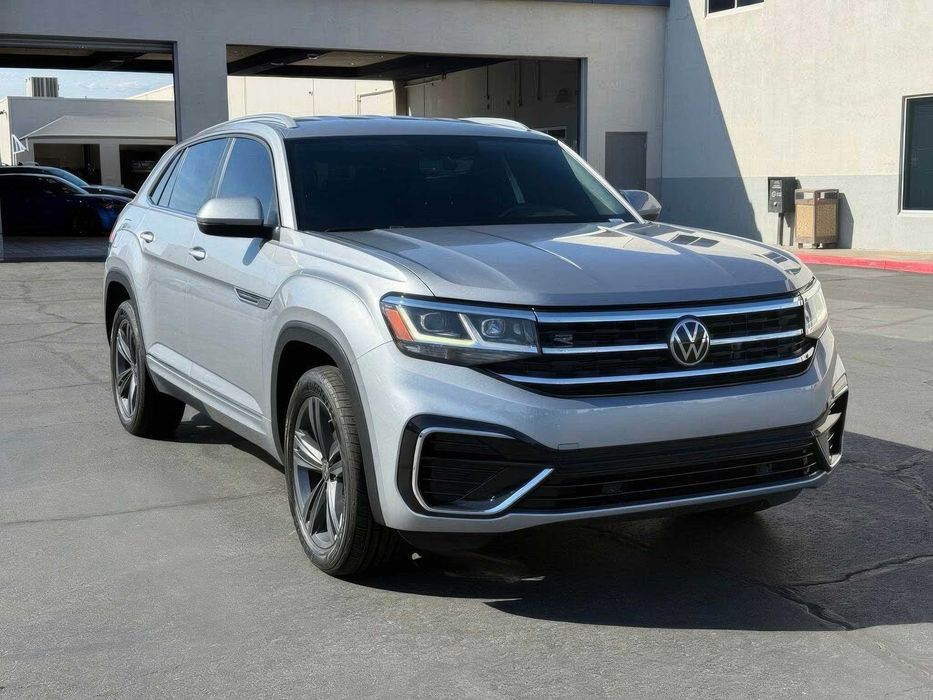 Volkswagen Atlas Cross Sport      2020
