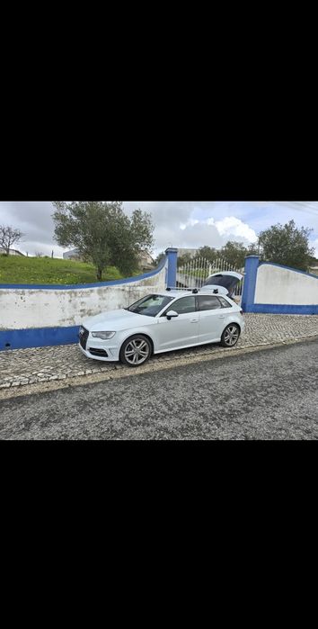Audi A3 etron de 2015