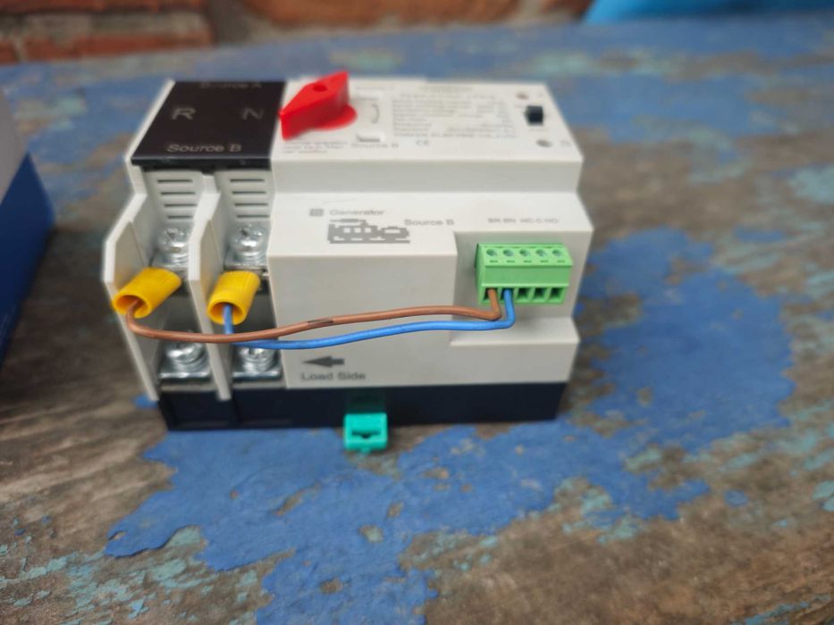 РУЧНИЙ ввод резерву АВР Tomzn 125А