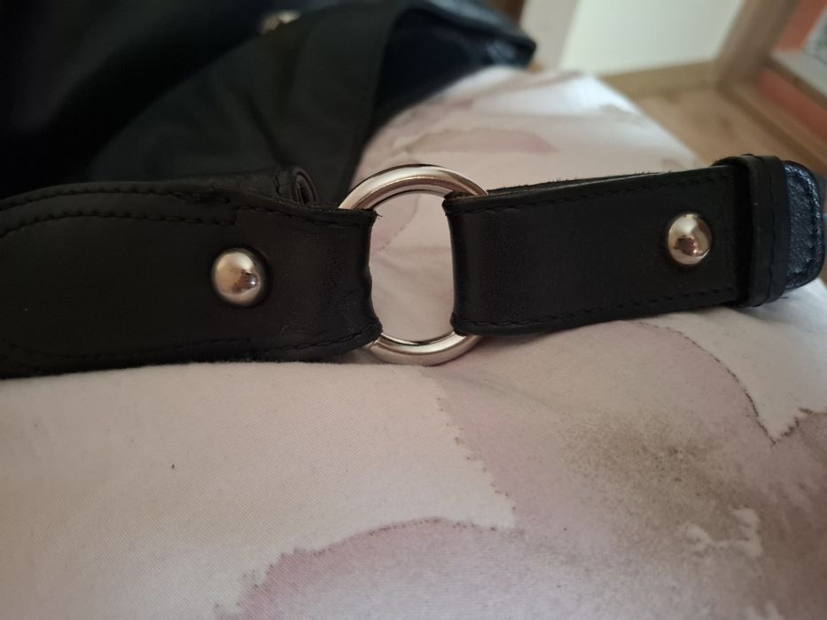 Włoska skórzana czarna torba