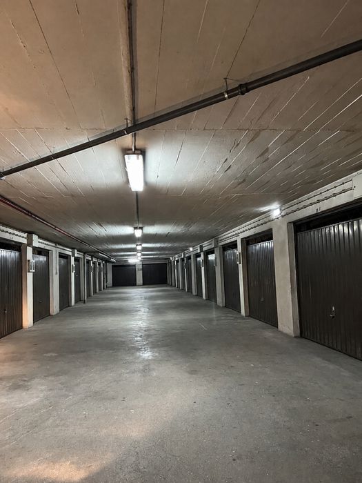 Garagem Box 22 m² | Centro da Figueira da Foz | Rua Afonso de Albuquerque