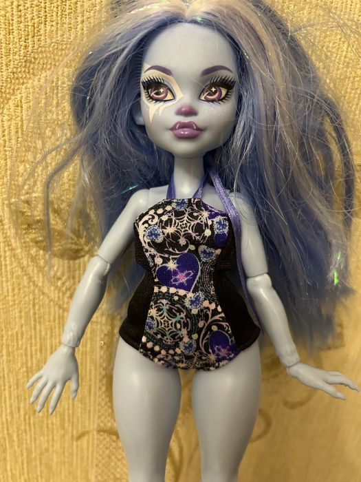 кукла Monster High