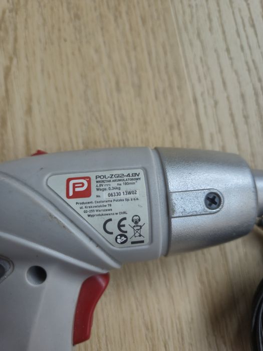 Mini wkrętarka z ładowarka