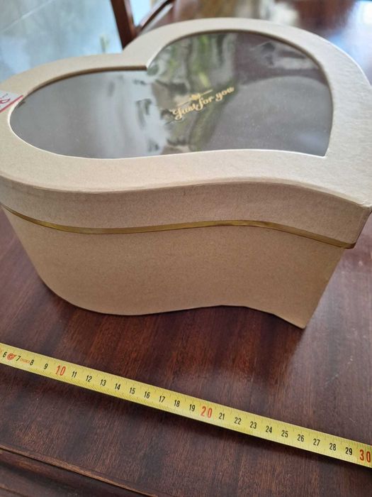 caixa em cartão reciclado