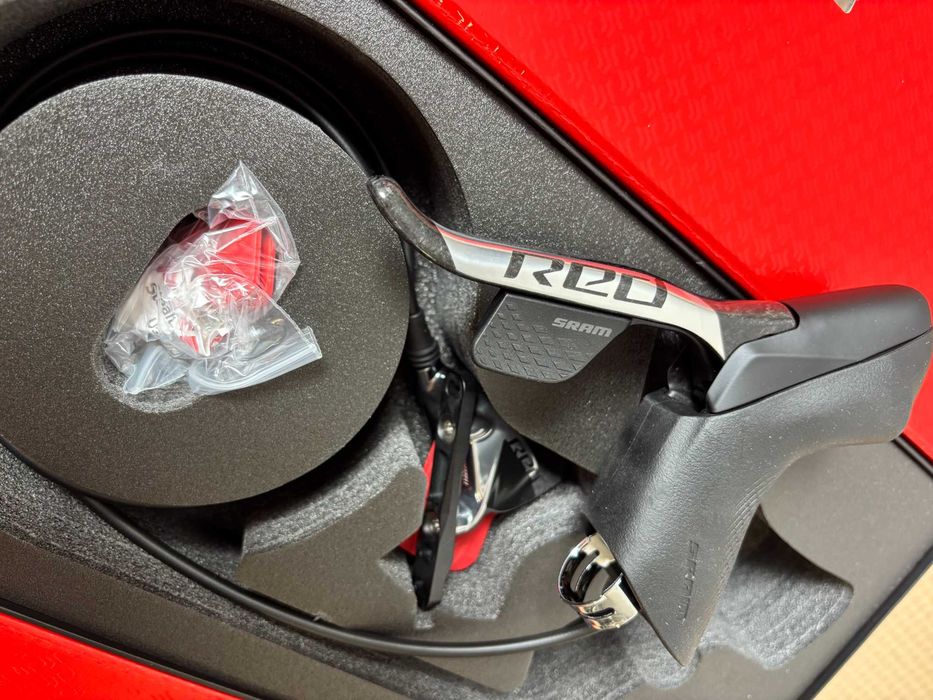 Nowa klamkomanetka+ Hamulec SRAM RED eTap AXS D1 Lewa/ przód