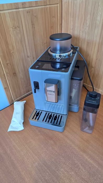DeLonghi Rivelia EXAM440.35BG - Ekspres do kawy