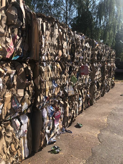 Вторсировина. Закуповуєм  макулатуру