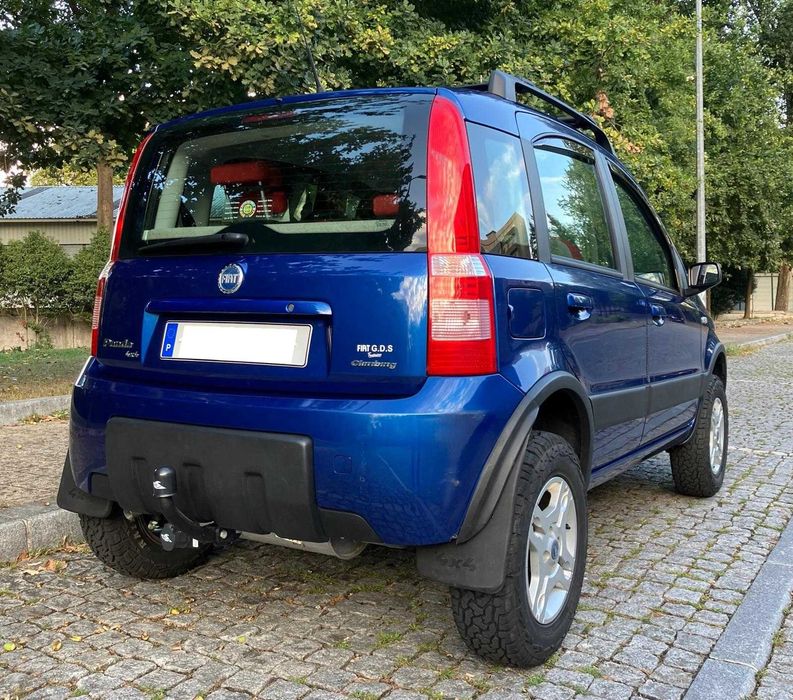 Fiat Panda 4x4 Climbing