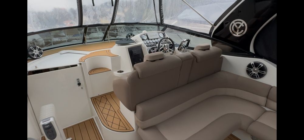 Cruisers Yachts 3175 Rogue | 2x Diesel | Refit 2025 | Gerador