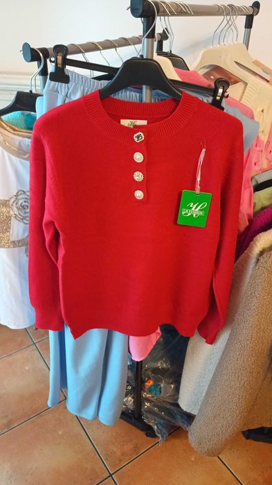 Sweterki damskie Angora