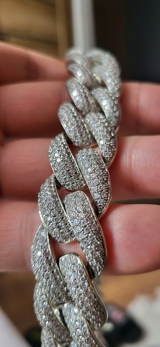 Srebrna błyszcząca kieta naszyjnik