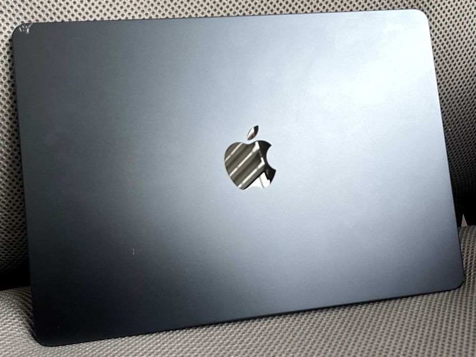 MacBook Air 13" 2024 M3 8GB SSD 256 A3113