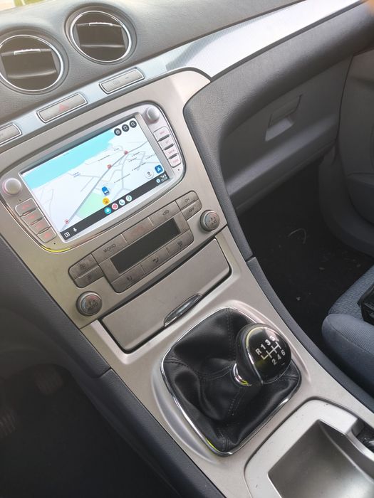 Ford S-Max — fotografia 7