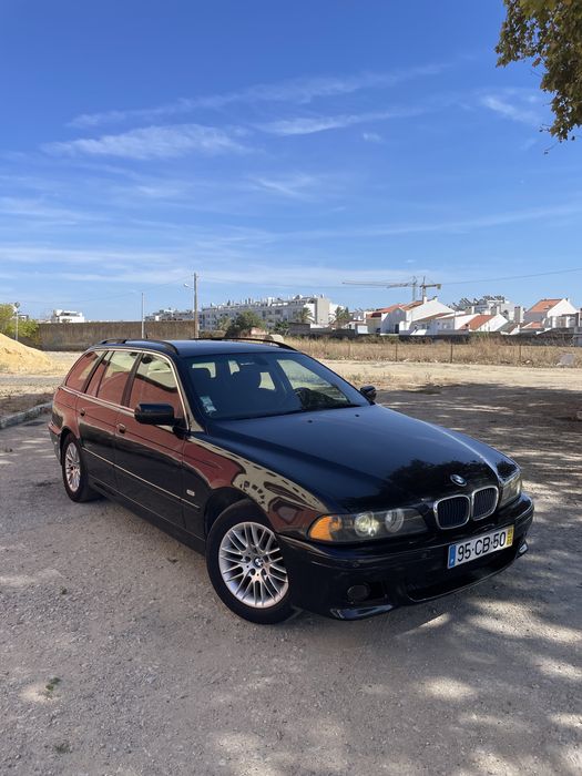 Bmw 525 D pack M 163 cvs  6cilindros em linha