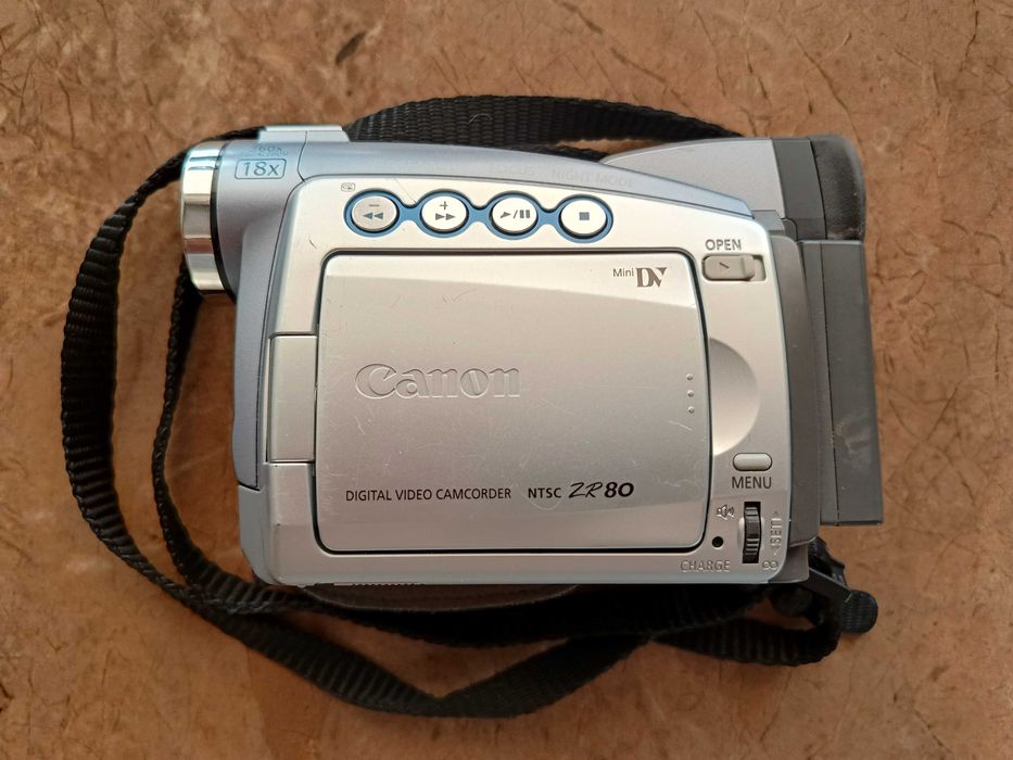 MiniDV 再生機 MMEL2AM/A MD464ZM/A IE-941WH MiniDV 再生機 MMEL2AM/A MD464ZM/A IE-941WH Amazon.com