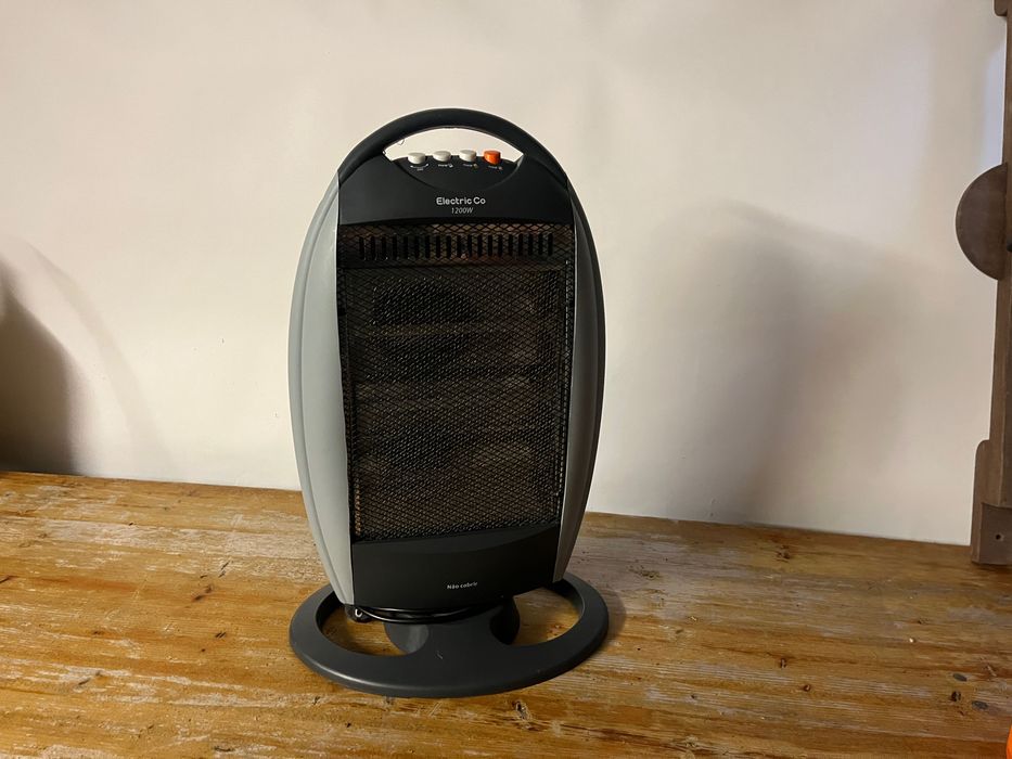 Aquecedor Halogenio Eletric CO