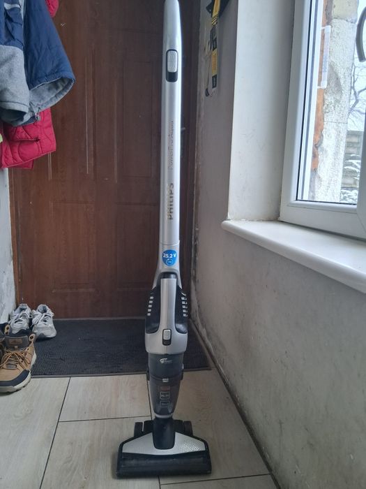 Sprzedam odkurzacz pionowy 2w1
