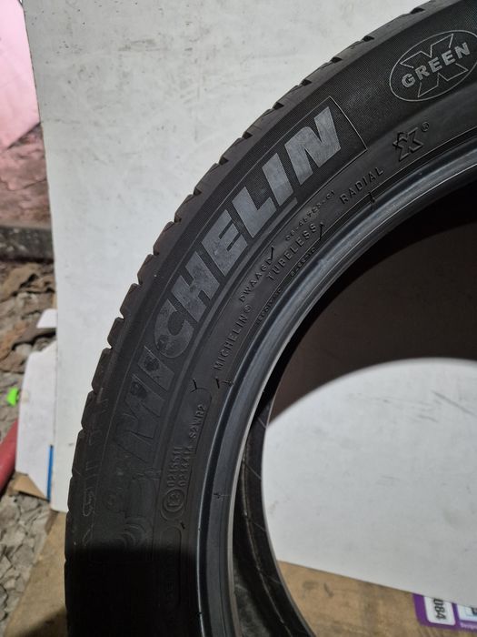 Шини 215/50/18, Michelin,  (79)