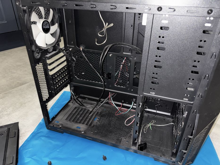 Obudowa zalman z11