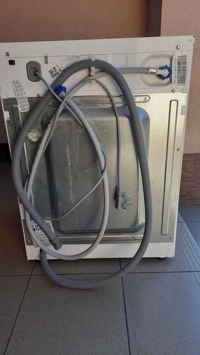 Продаю пральну машину Candy  AQUA 1142D1/2 -S (Неробочий стан)