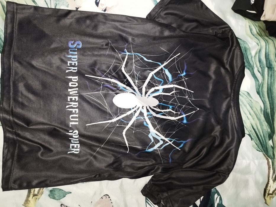 T-shirt Spider 13-14 anos
