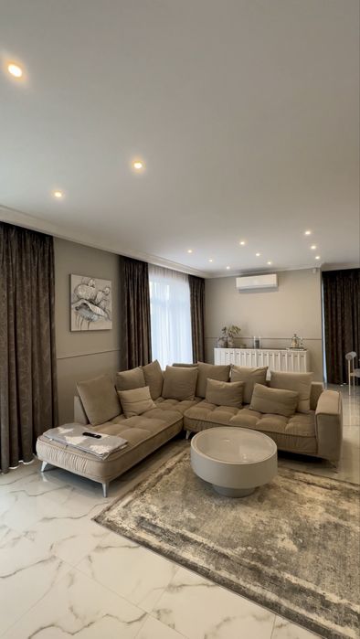 Розкішний будинок в Підлужжі!