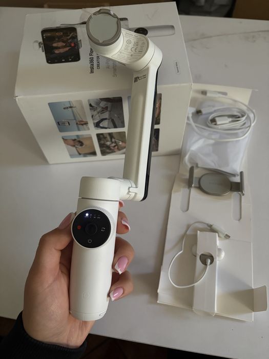 Gimbal Stabilizator elektroniczny Insta360 Flow
