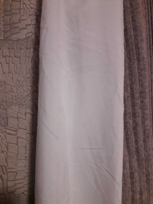 Трикотажна сукня з шифоновими рукавами.
Shein