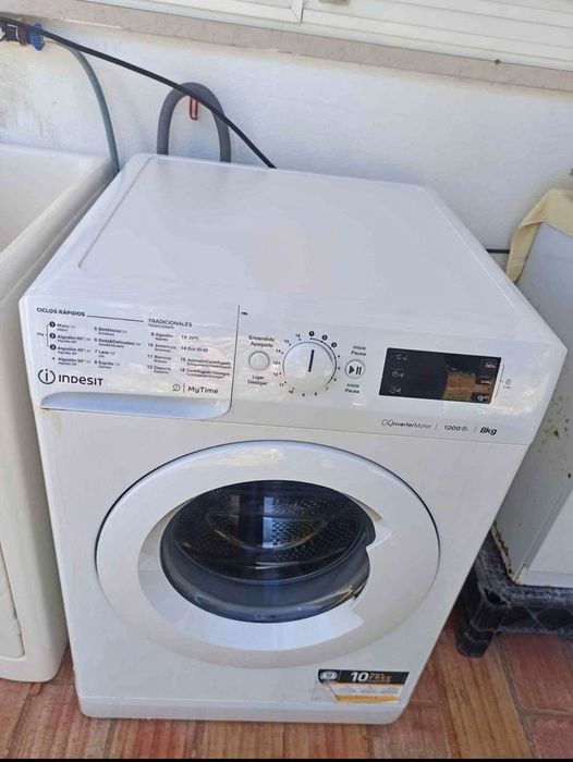 (tambor saltou) Máquina de lavar roupa Indesit 8Kg A++