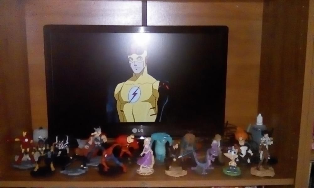 PS3 and Wii U Games – Infinity Base with Many Figures (Starting at €5)64752247802755121