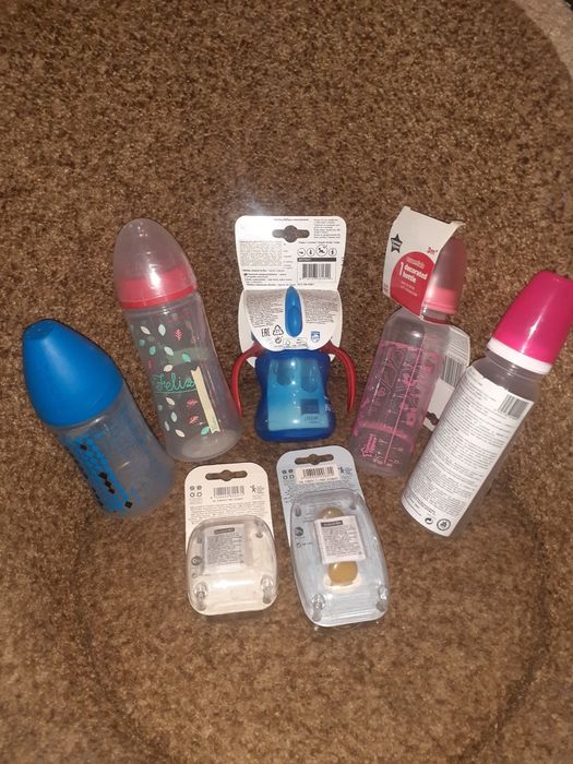 Пляшечки, поїлки, соски